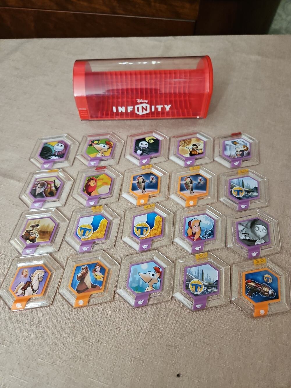 Disney Infinity Power Disc Lot 20 Storage Case Star Wars Pixar Marvel